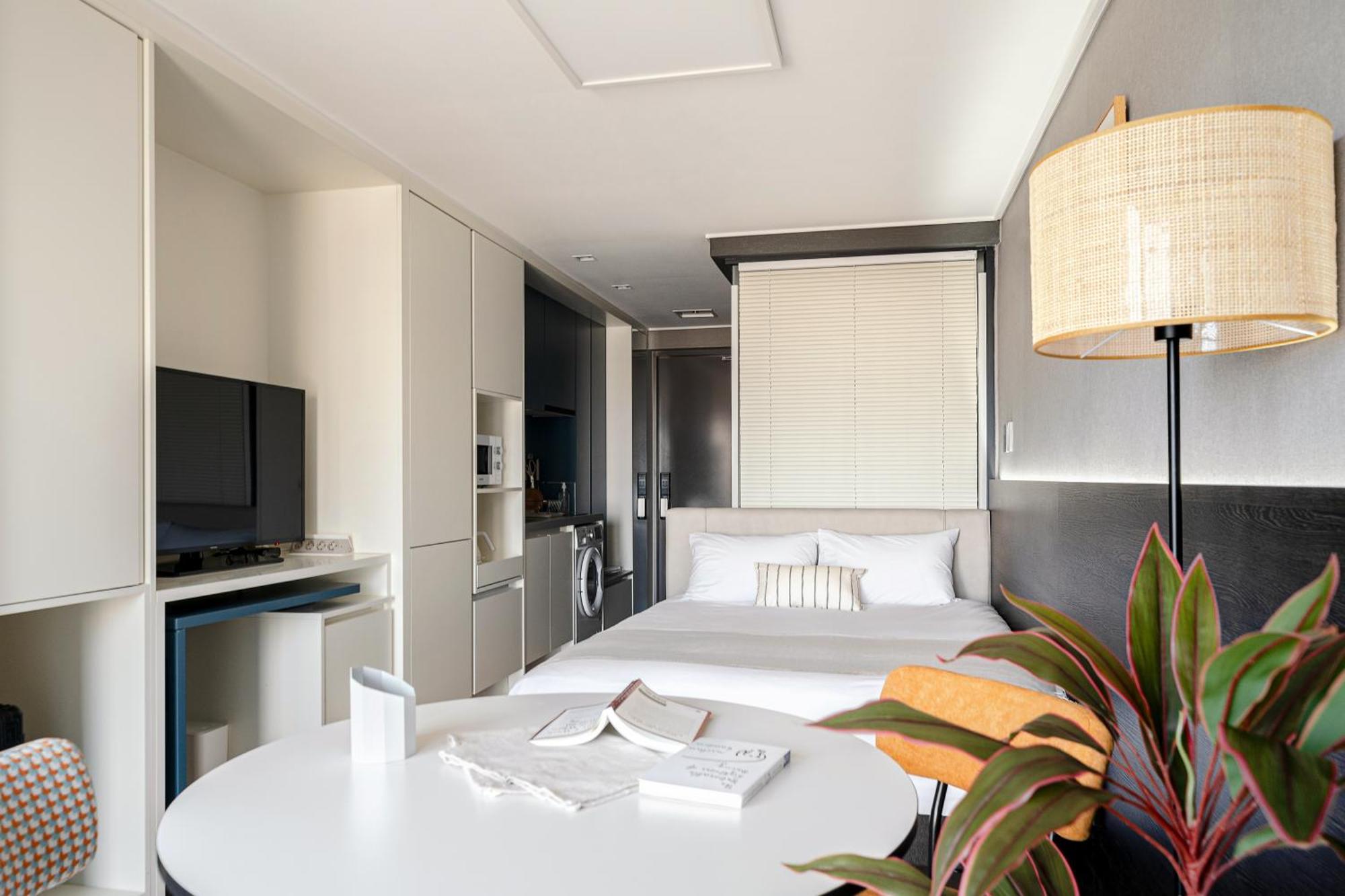Urbanstay Sokcho Beach Ab מראה חיצוני תמונה